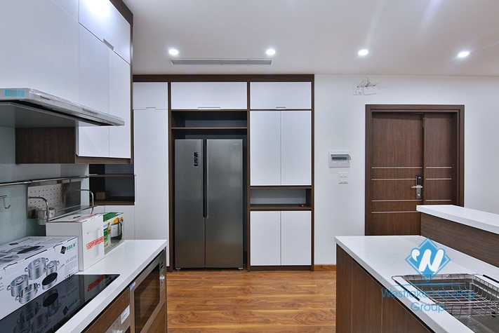 A brand new and modern 3 bedroom apartment for rent in Tay Ho Str